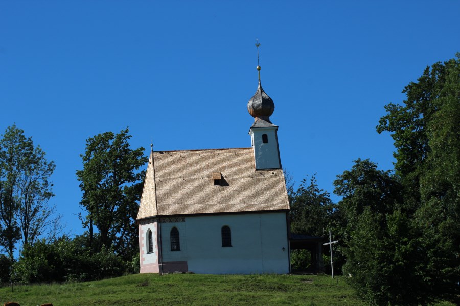 St. Johann Außenansicht von unten