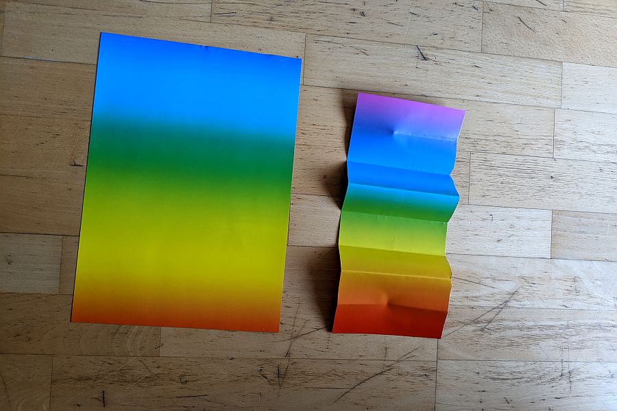 Regenbogenpapier und Streifen Regenbogenpapier