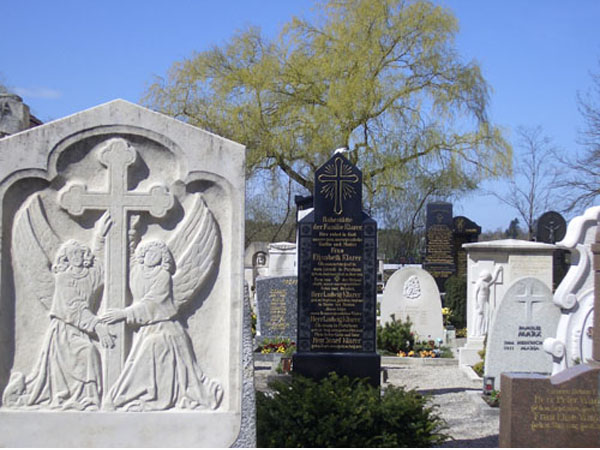 St.Johannes, Friedhof