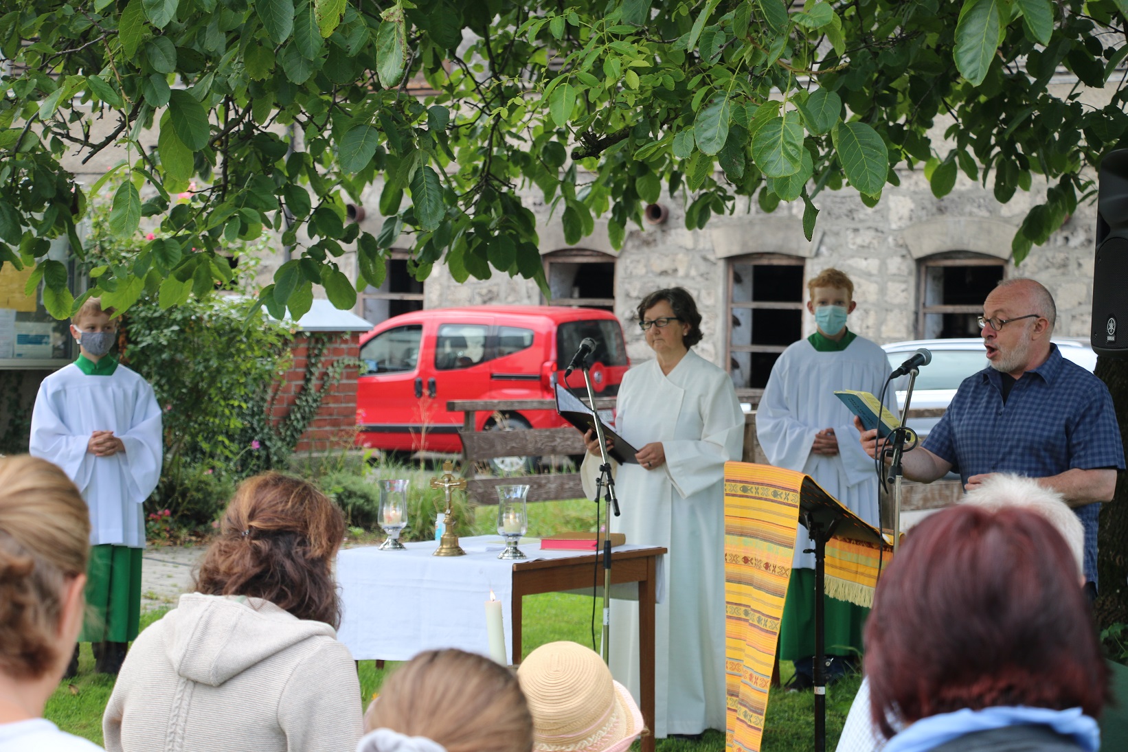 Familiengottesdienst im Freien