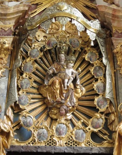 Dietramszell, Mariä Himmelfahrt, Rosenkranzaltar, um 1660,