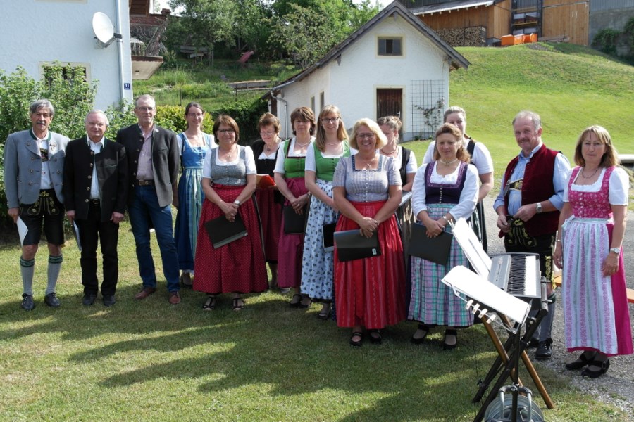 Gruppenbild des Lampferdinger Kirchenchores