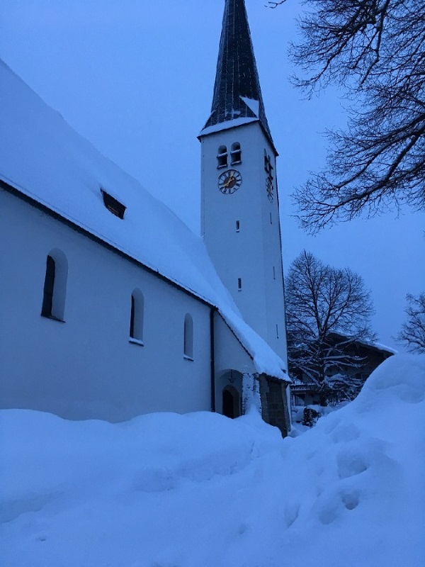 Kirche im Winter