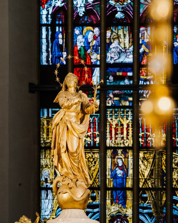 Marienstatue im Münchner Dom