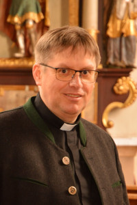 Pfarrer Richard Basta