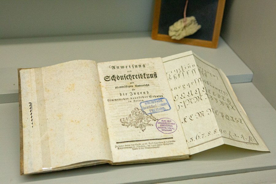 Ausstellung Kloster Beuerberg, Kommune 1121 - Visionen eines anderen Lebens