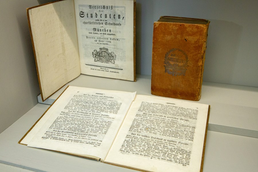 Ausstellung Kloster Beuerberg, Kommune 1121 - Visionen eines anderen Lebens