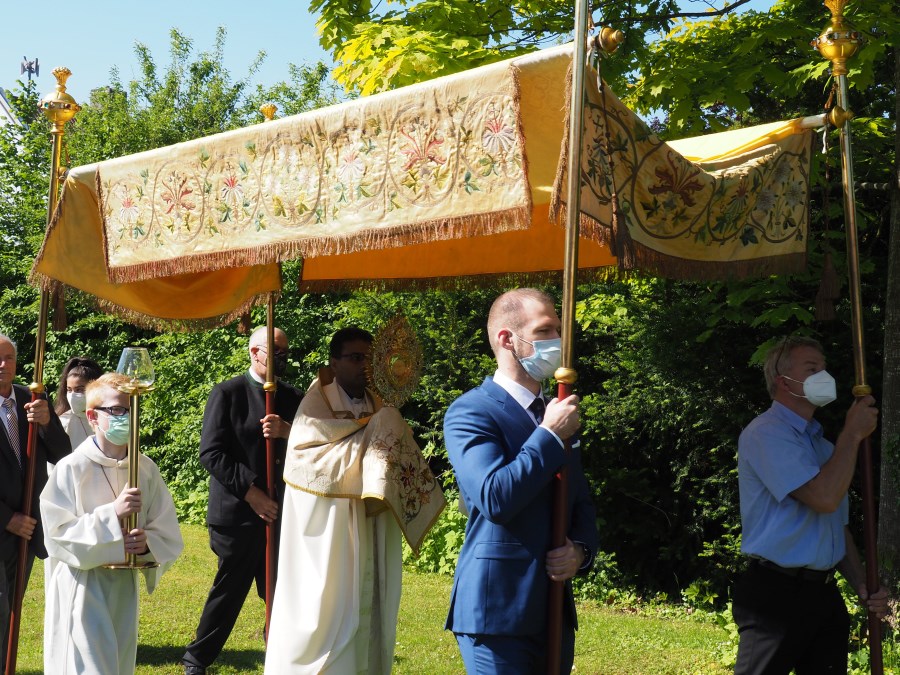 Fronleichnam_Bruckberg_2021_8