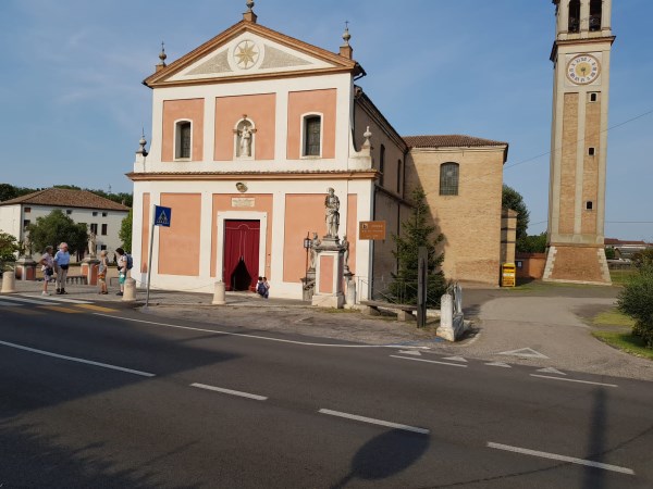 Bis wir nach 21 km unser Ziel, die Kirche in Polesella, erreicht hatten.