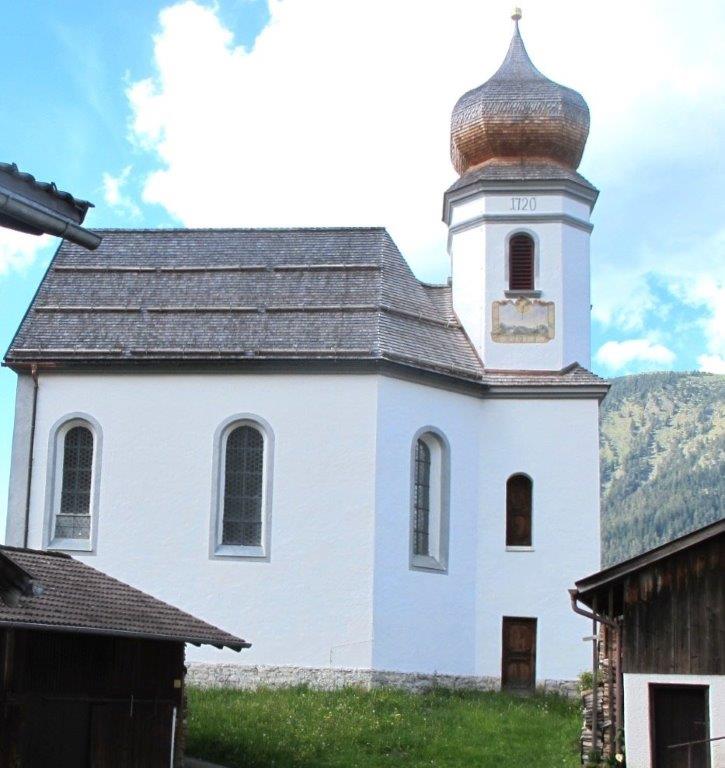 Kirche aussen fertig