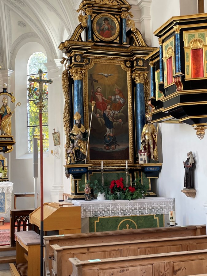 Rechter Altar St. Nikolaus