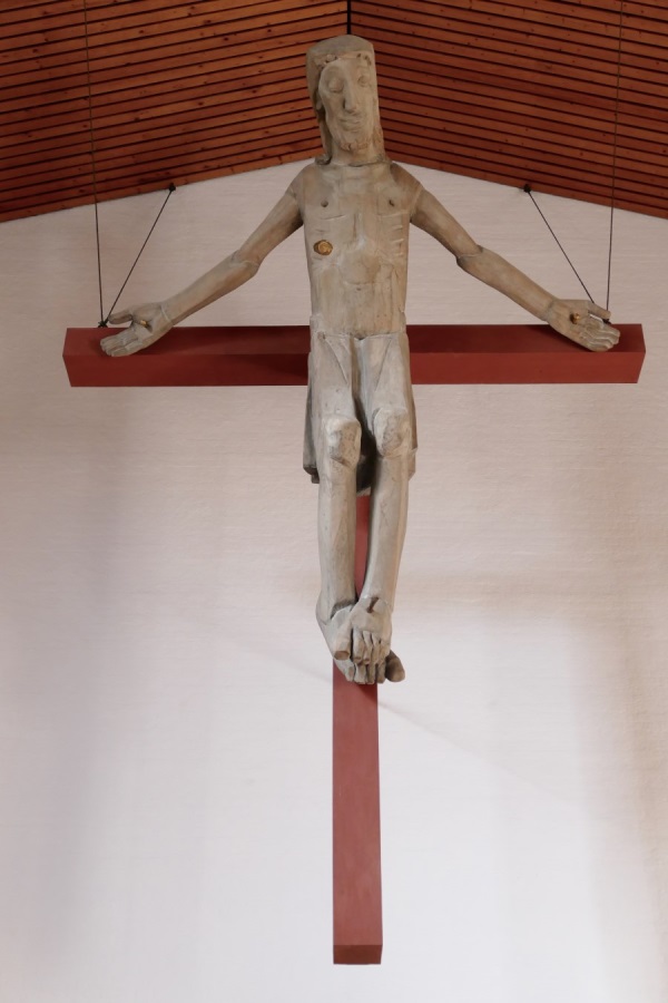 Kreuz mit Christusfigur