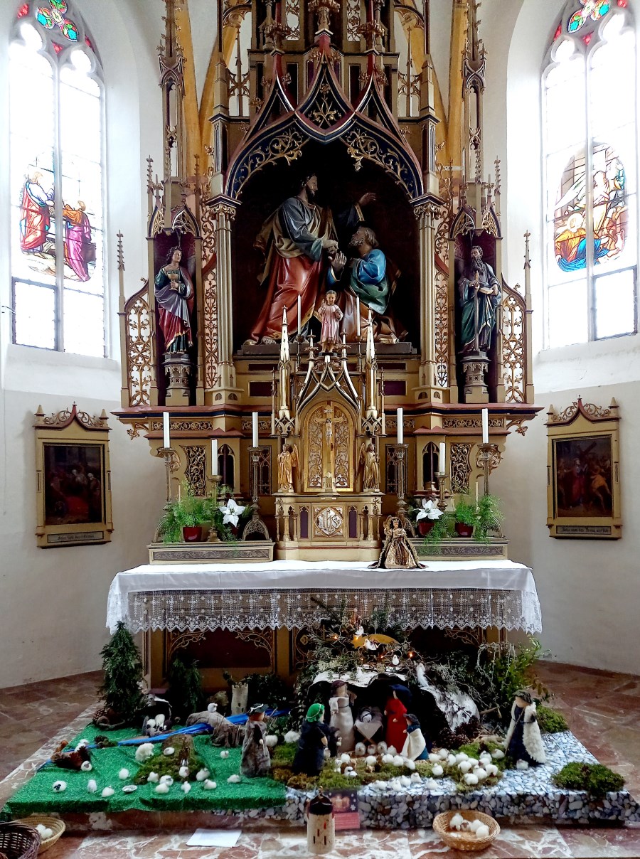 Weihnachten in der alten Tachinger Kirche