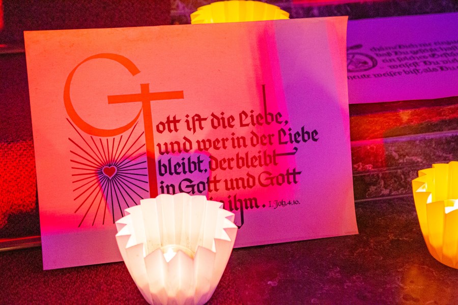 Bibelvers 1 Joh 4,10