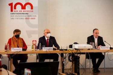Gemeinsame Pressekonferenz von Caritas und Erzbistum mit Gabriele Stark-Angermeier, Prof. Herrmann Sollfrank und Generalvikar Christoph Klingan