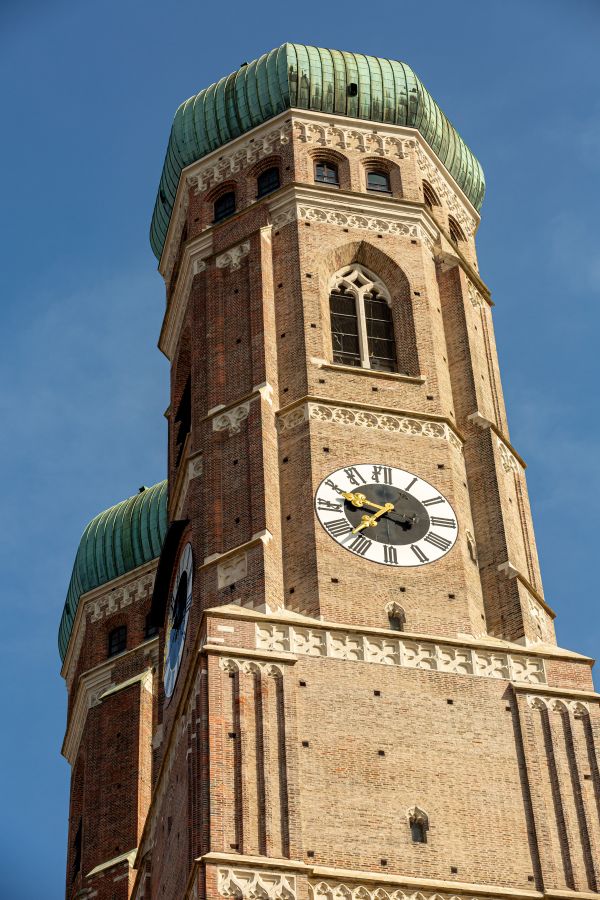 Südturm des Münchner Liebfrauendoms