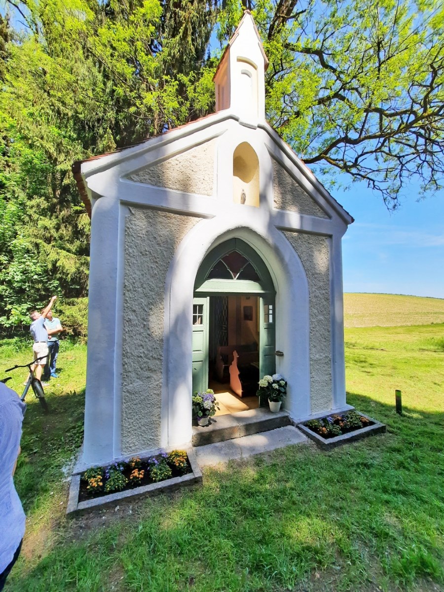 PVT_Hofkirchen_Segnung_Waldkapelle_Schnirklaich_2022 (1)