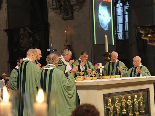 Seligsprechung von Gerald Hirschfelder 2010 im Dom zu Münster