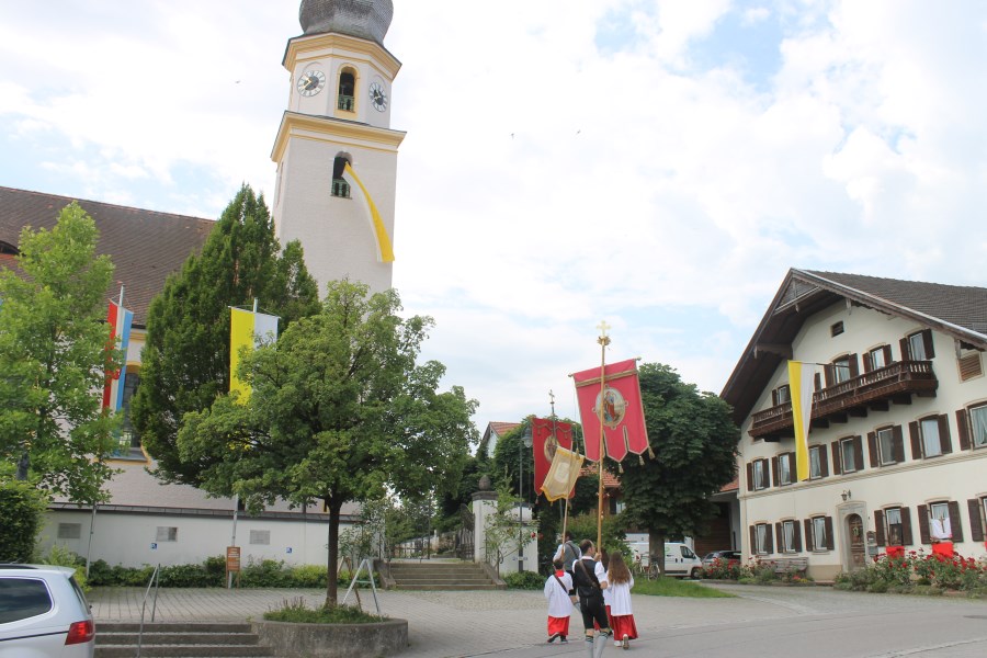 Ankunft Kirche