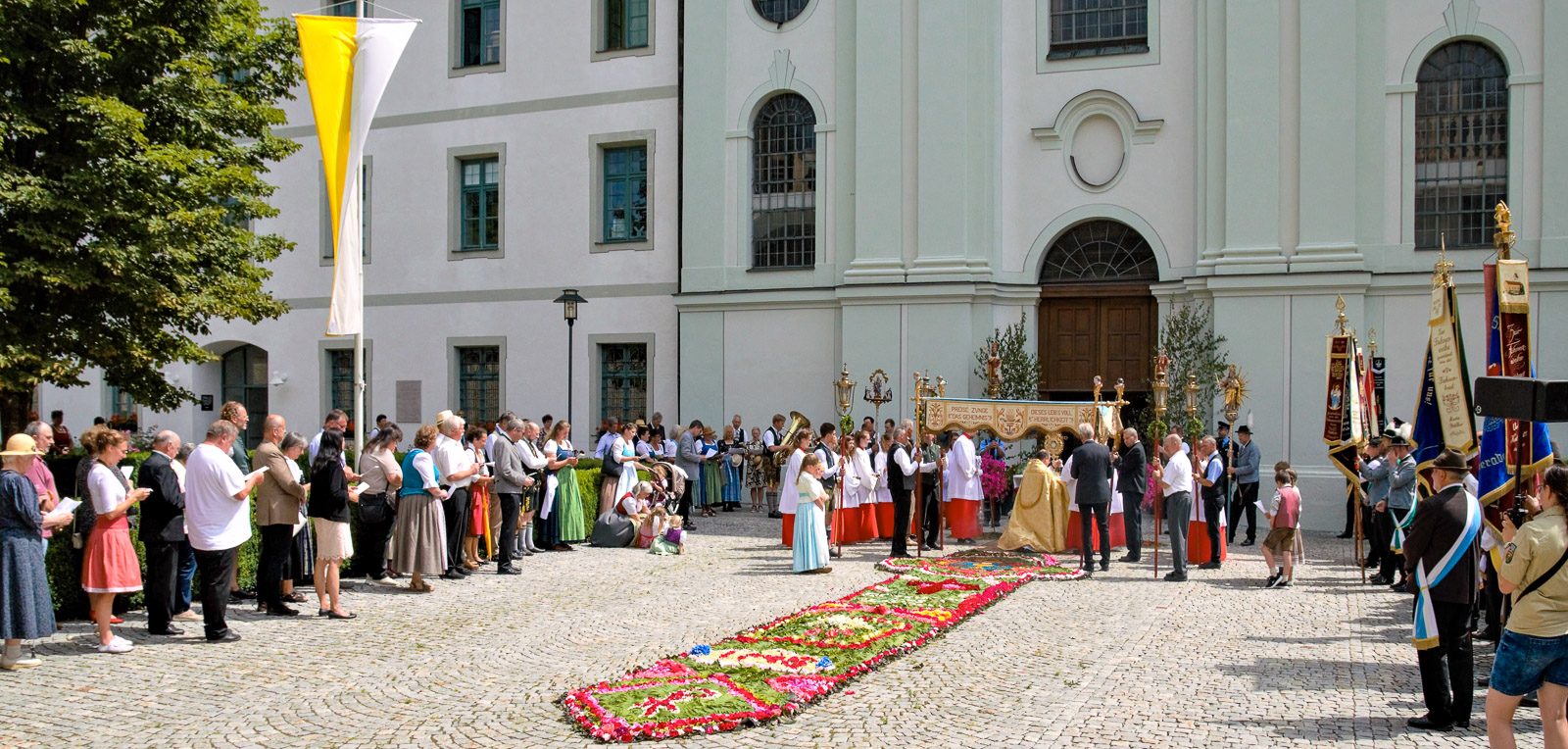Fronleichnamsprozession 2022 in Rott am Inn