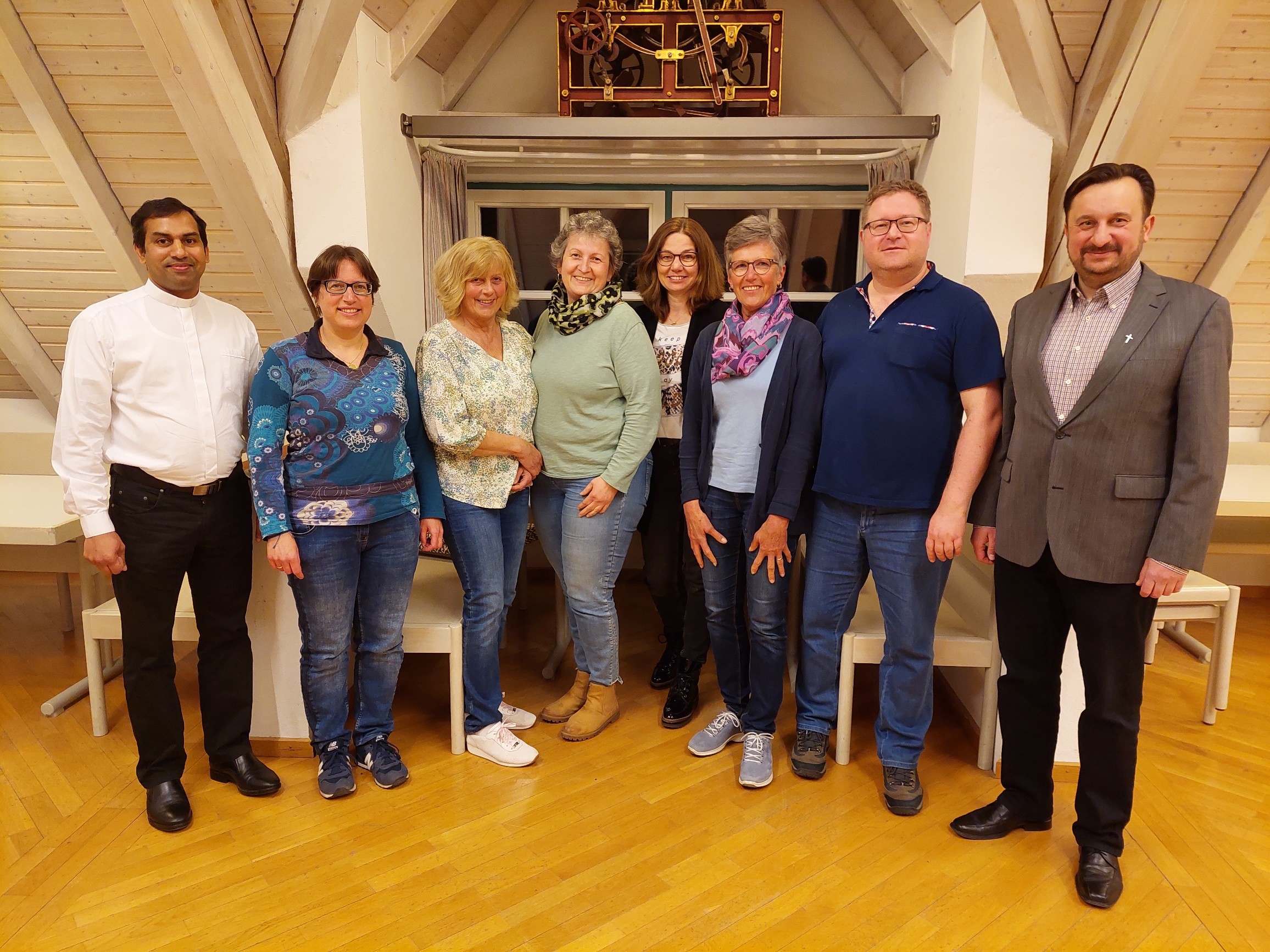 Britta Peter (Vorsitzende), Hildegard Hinterholzer, Isabella Turba, Brigitte Glück (stv.Vorsitzende), Angelika Kornprobst, Christian Pilz (Schriftführer).