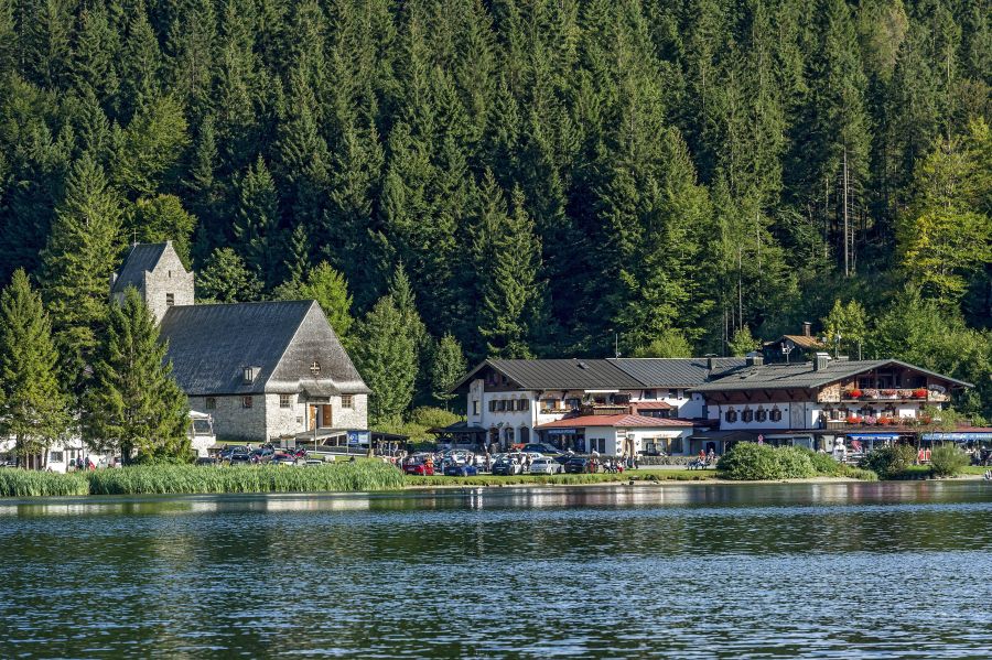 Pfarrkirche St. Bernhard am Spitzingsee