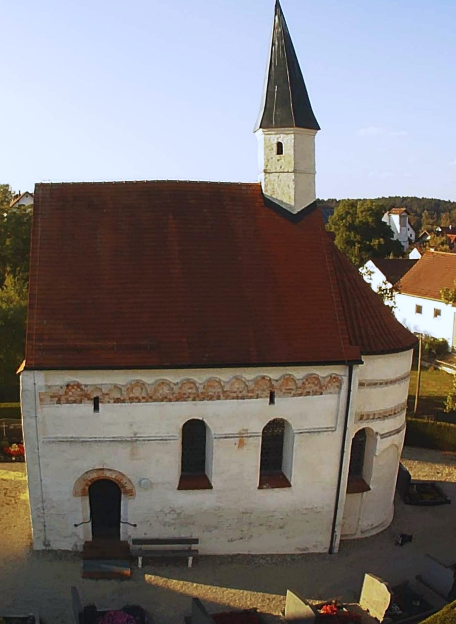 Südansicht Kirche St. Martin Gundelshausen