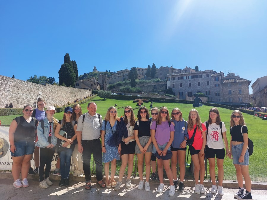 Assisi Minis