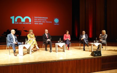 Sozialpolitische Talkrunde beim Festakt zu 100 Jahre Caritas in Rosenheim