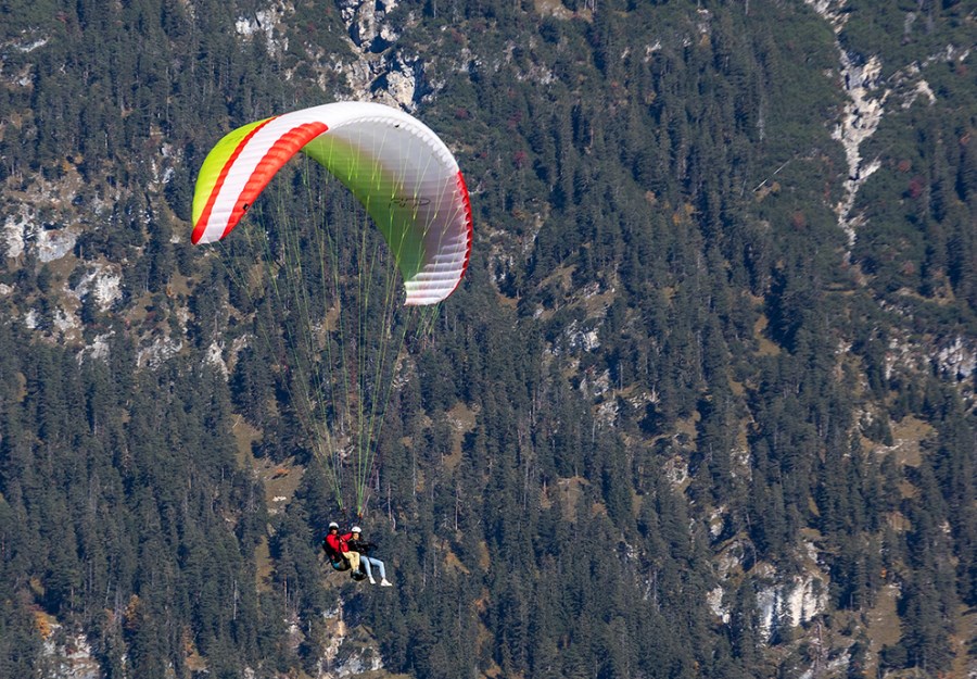 Tandemflug in überwältigender Natur: Wer es bisher geschafft hat, hat schon eine Menge Mut bewiesen.