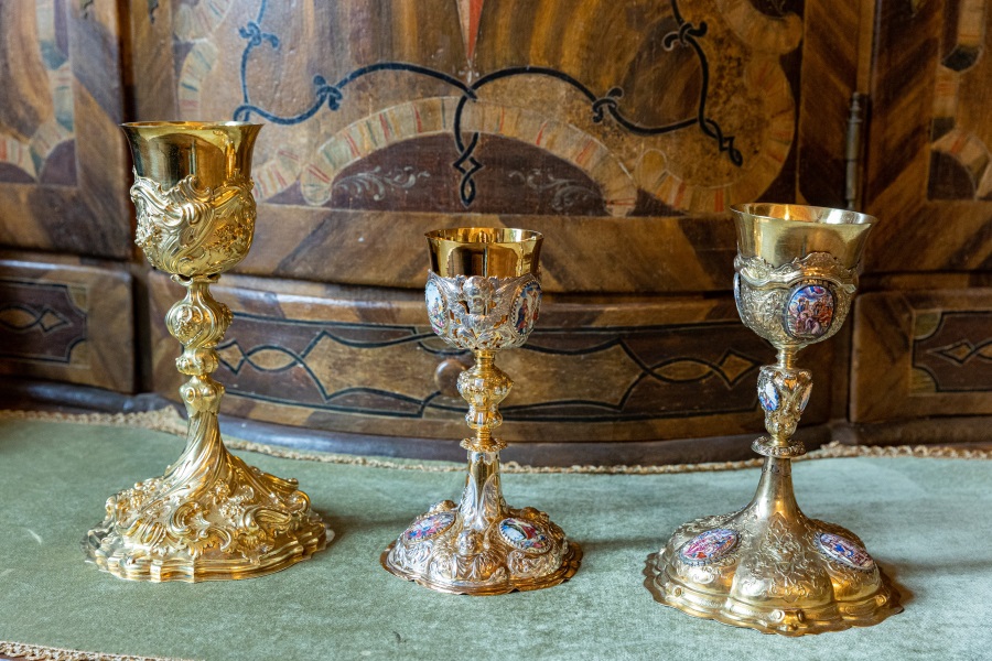 Monstranzen und kirchlische Kunstschätze