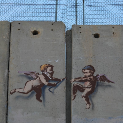 Banksy_Streetart-in-Bethlehem250