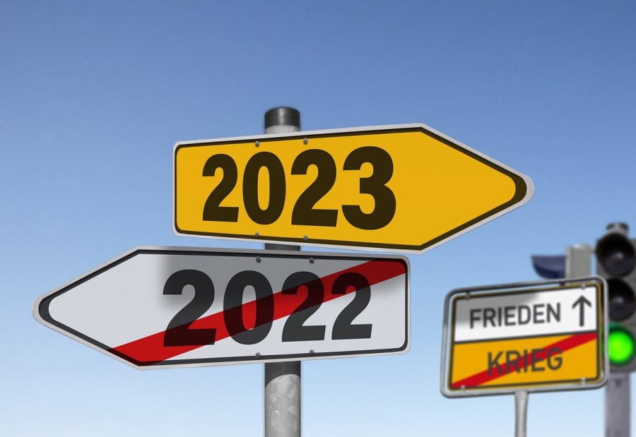 Schilder 2022 / 2023 und Krieg / frieden