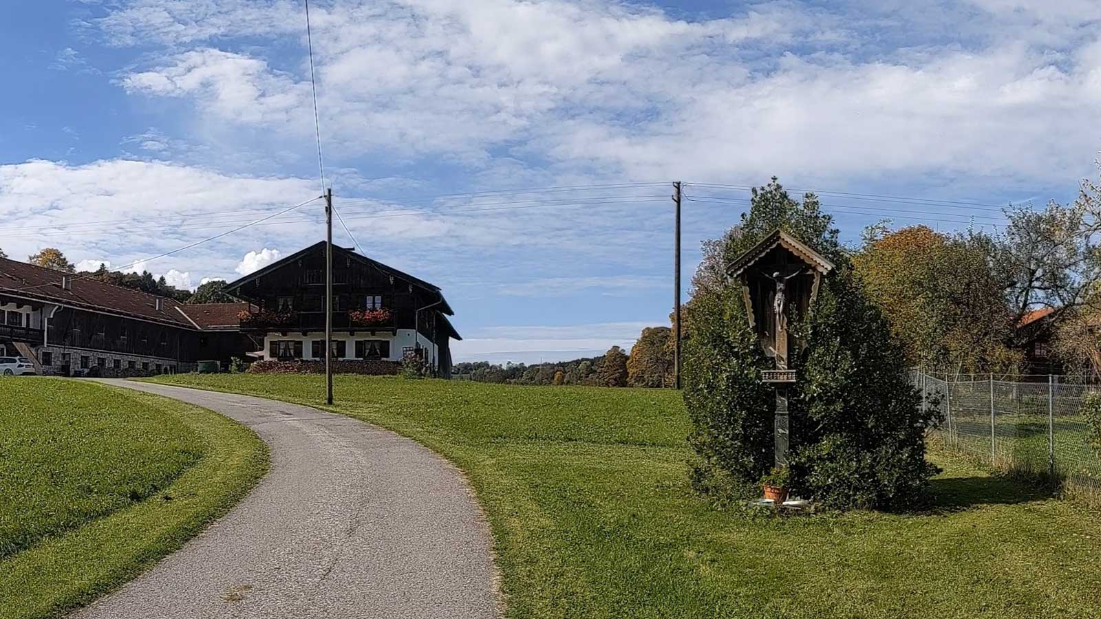 Wegkreuz - Lehenweg