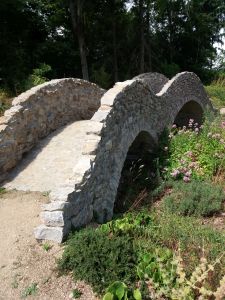 Brücke im Wald