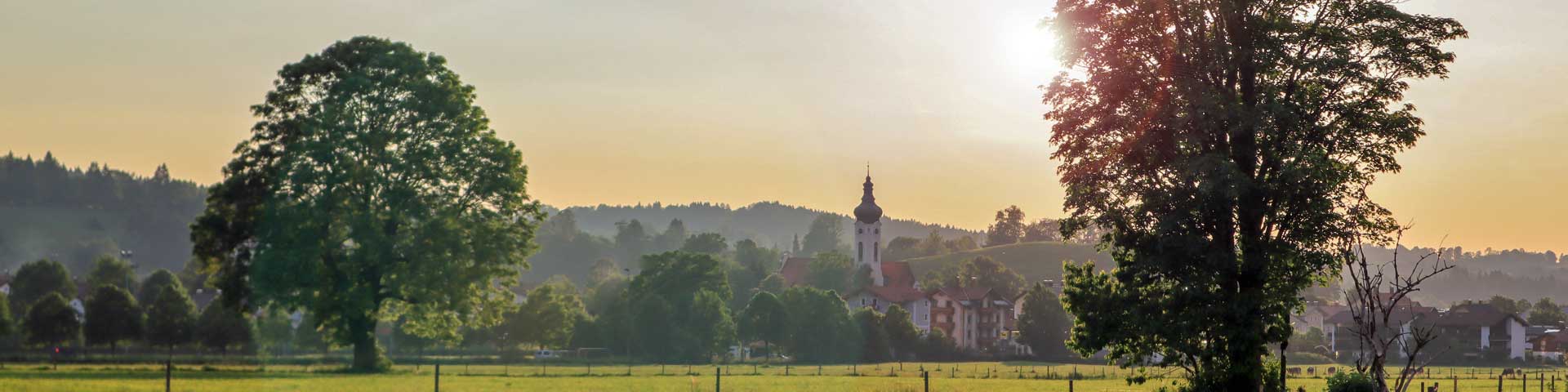 Deko Bild - Blick auf die Kirche St. Anton