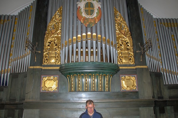 Deko Bild - Proben auf der neuen Renovierten Orgel