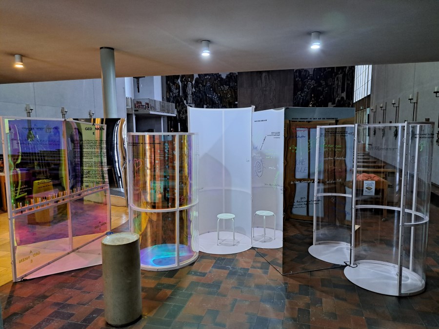 Corona Installation in Laim