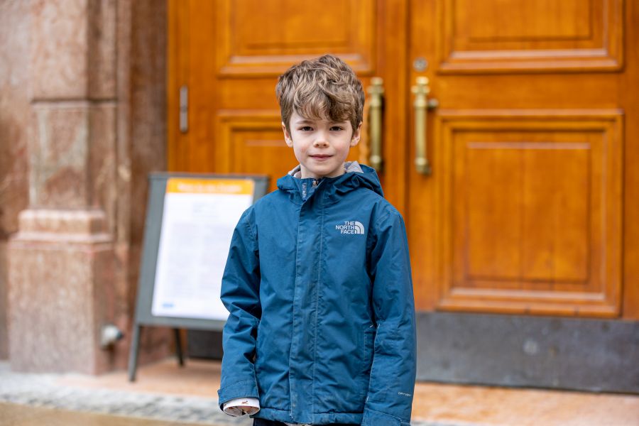 Schüler der Klasse 1b der Franziskus-Grundschule in München-Haidhausen