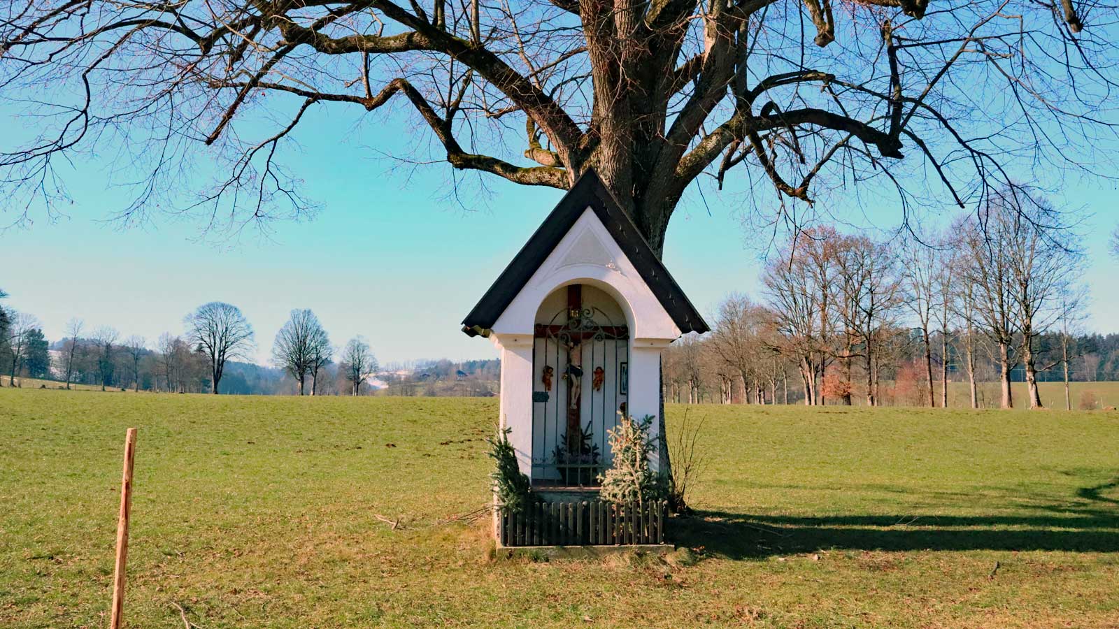 Marterl am Lehenweg Richtung Gieshofkapelle