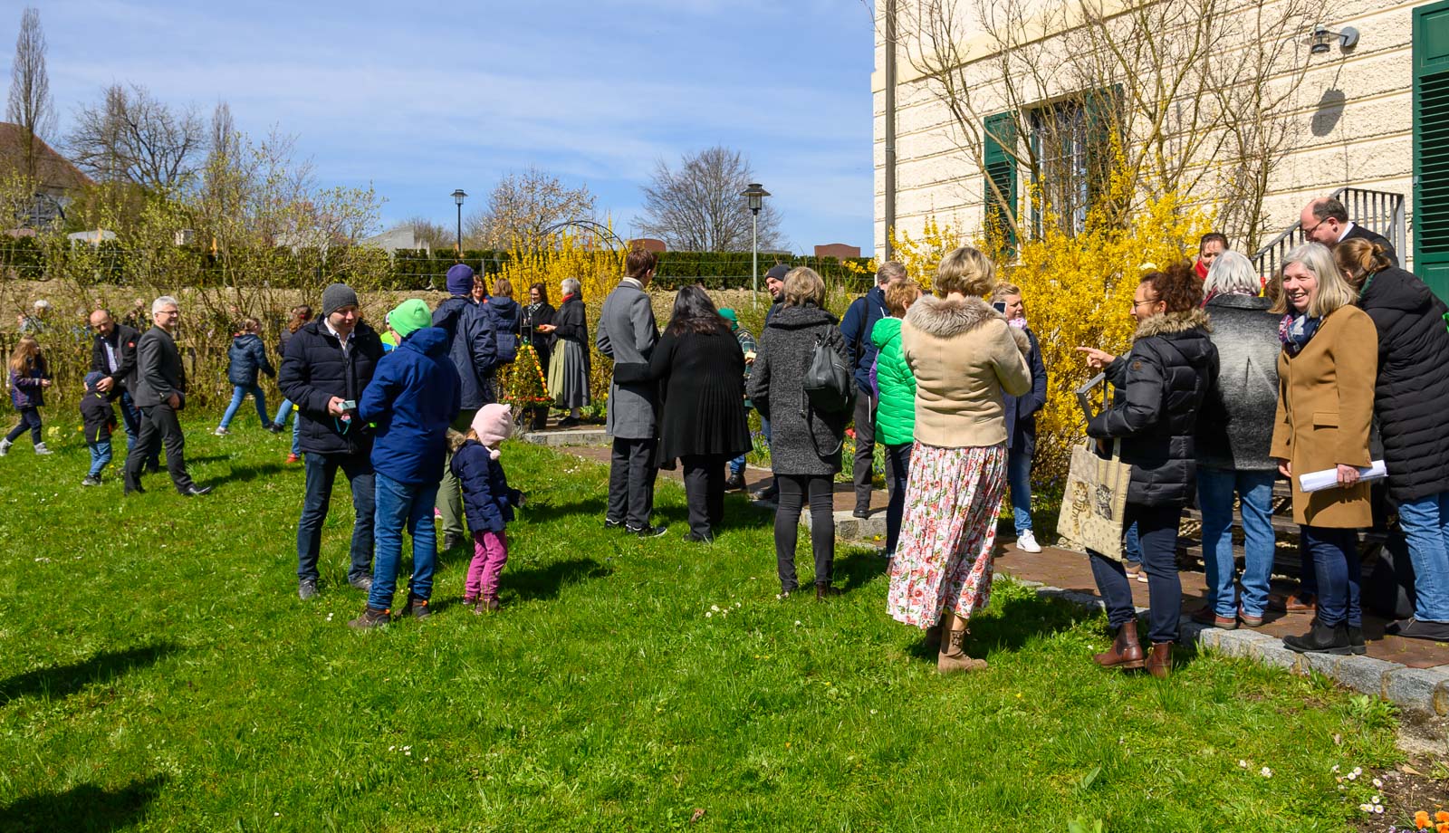Ostereiersuchen im Pfarrhof Rott am Inn