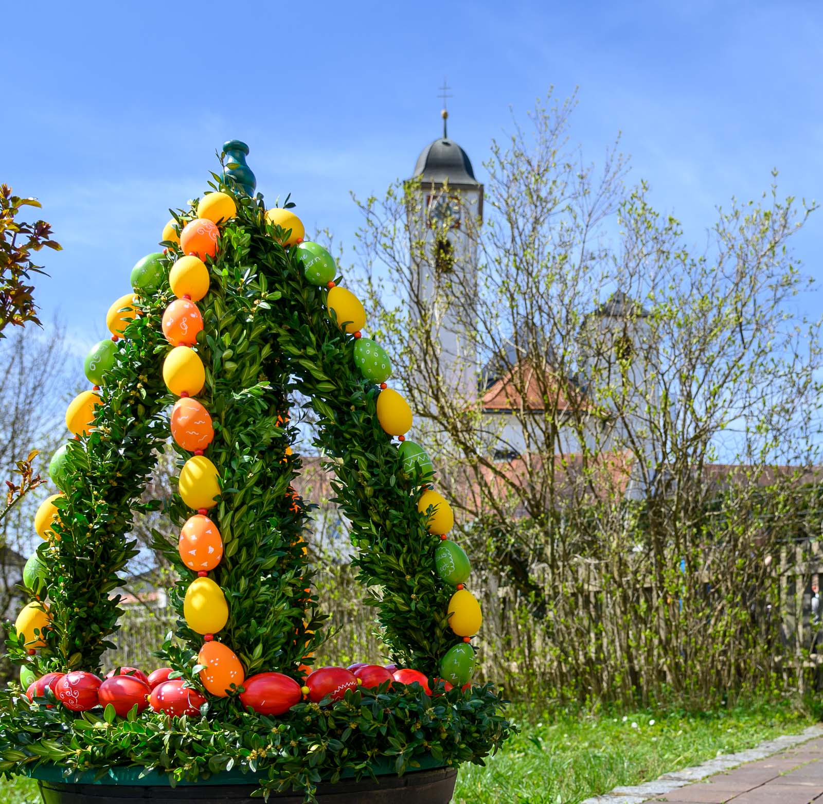 Ostereiersuchen im Pfarrhof Rott am Inn