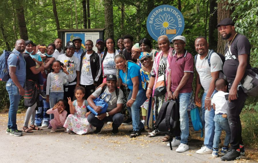 Die Kongolesische Gemeinde München auf einem Ausflug