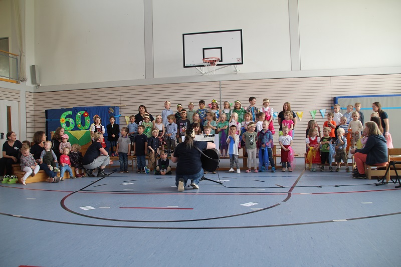 Alle Kinder des Kinderhauses St. Martin waren mit Begeisterung beim Frühlingskonzert dabei.