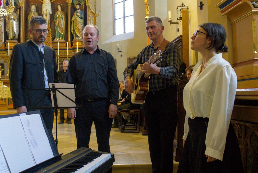 Die Solisten Hermann, Sepp und Robert Stahuber, sowie Irmi Haager