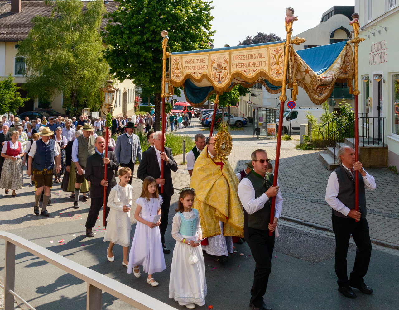 Fronleichnamsprozession in Rott am Inn