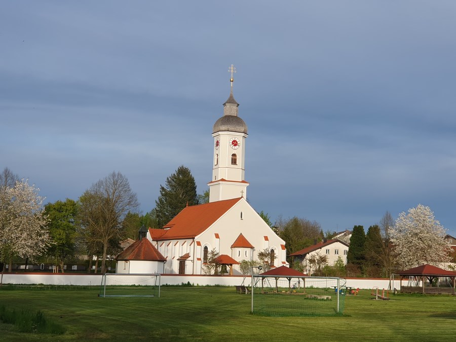 Kirche St. Andreas Baierbach