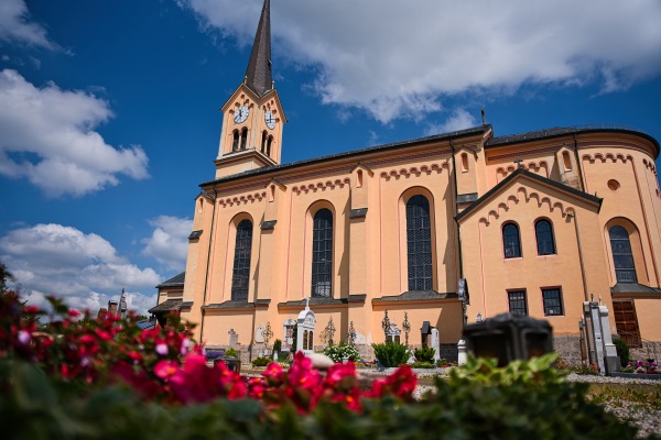 Pfarrkirche Mariä Himmelfahrt Chieming