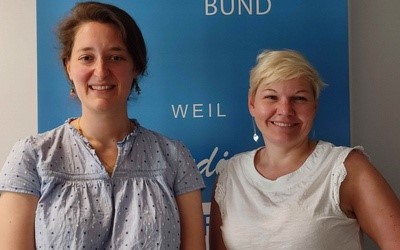 Fachdienstleiterin Marina Macke und die Schwangerenberaterin Hanna Neumann vom skf