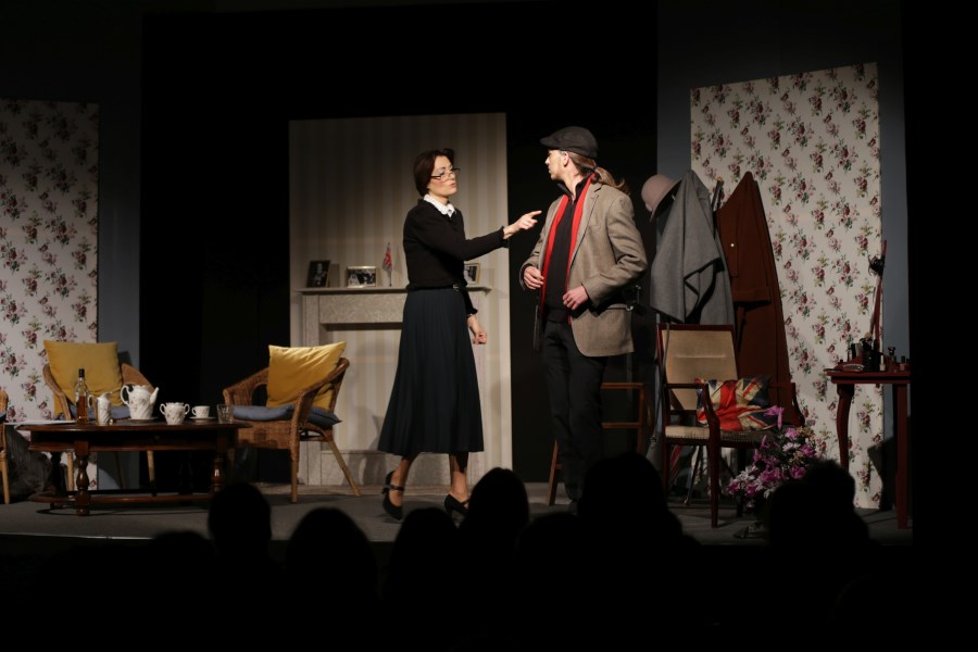 Theater Agatha Christie Szene 1